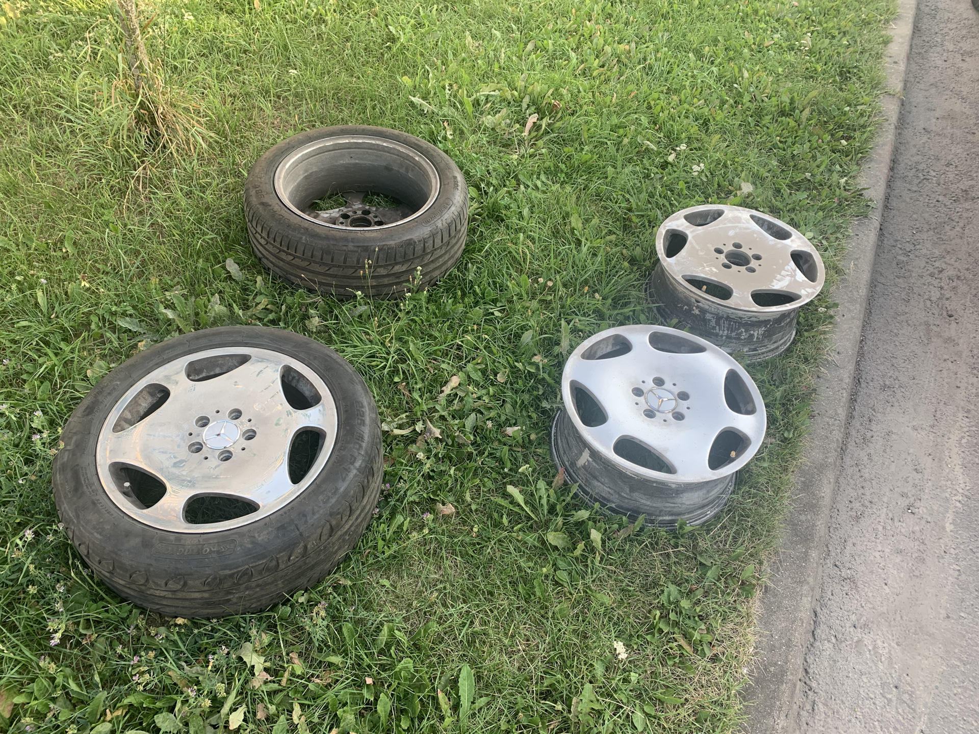 Теперь я обладатель Segin-wheels — Mercedes-Benz S-Class (W220), 4,3 л ...