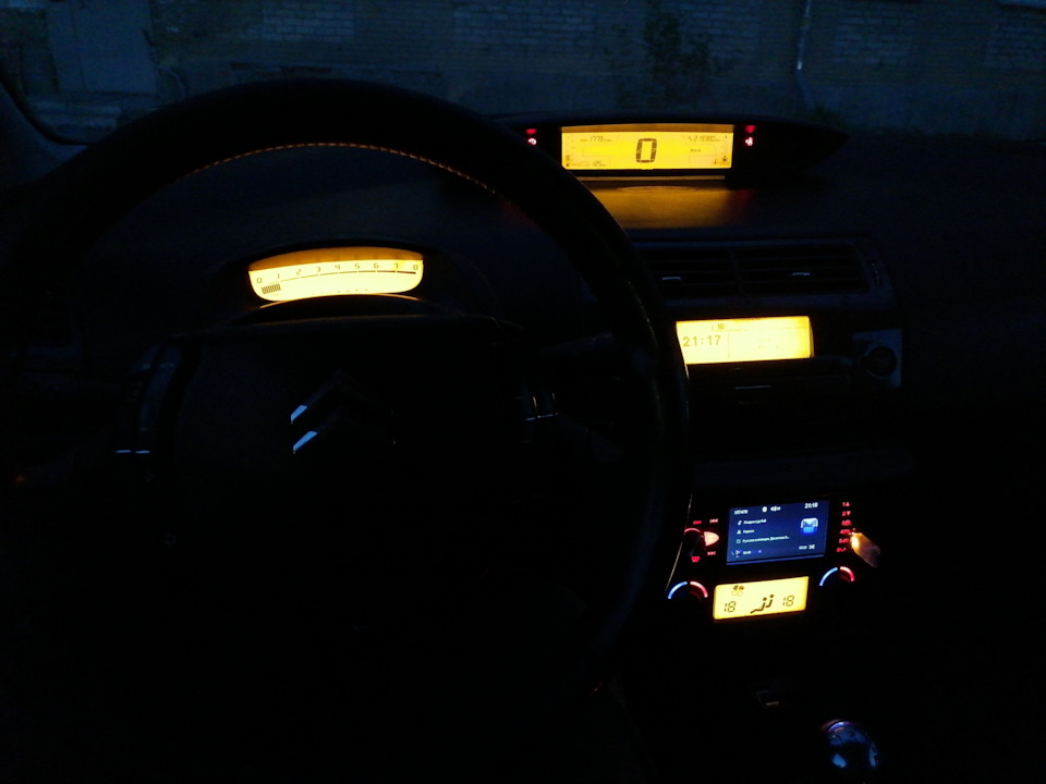 Фото в бортжурнале Citroen C4 (1G)