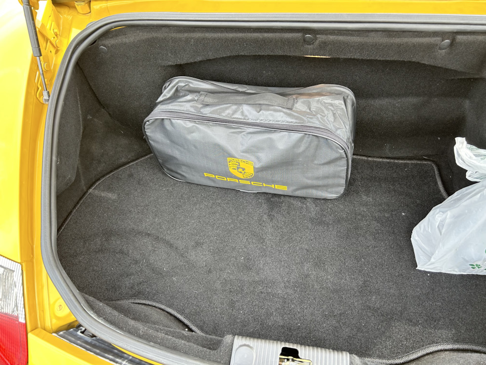 Задний багажник — Porsche Boxster (986), 2,7 л, 2024 года