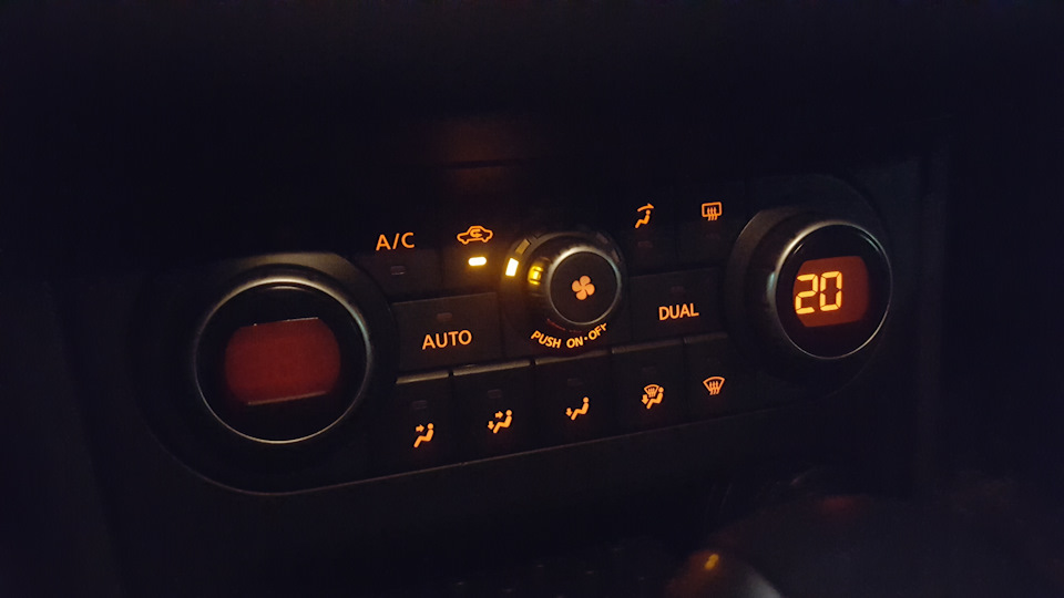 Nissan qashqai 2008 кнопка кондиционер. Управление на панели ниссан кашкай j10. Кнопки климат контроля qashqai. Климат контроль кашкай. X trail t32 климат контроль.