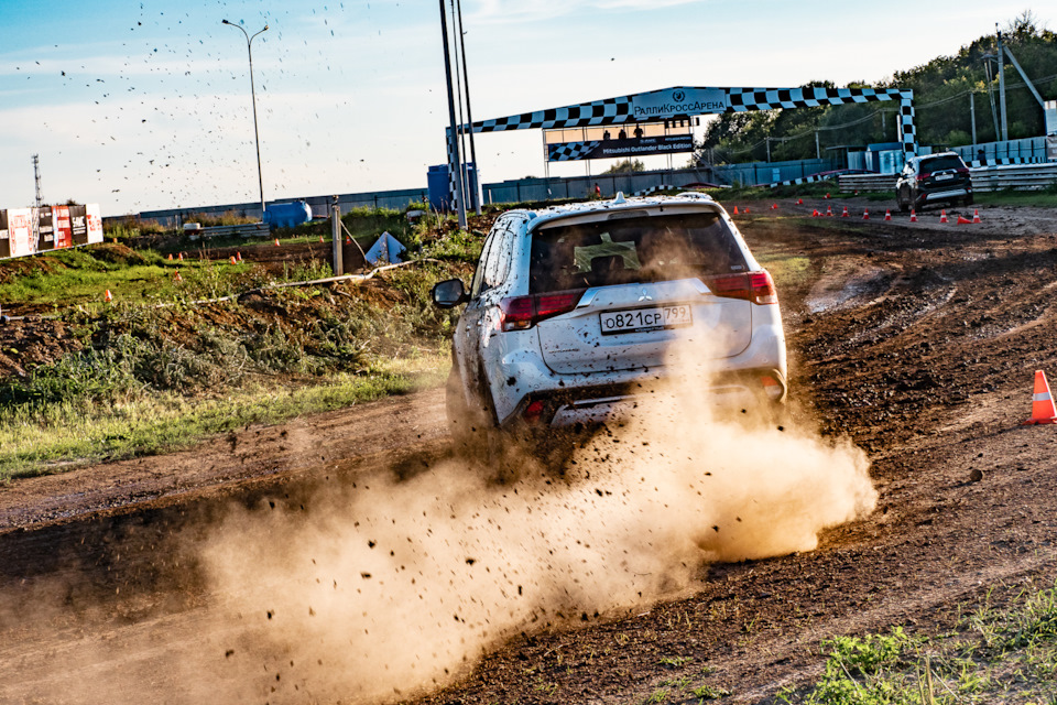 M0AAAgN3B A 960 awc eco outlander что это значит