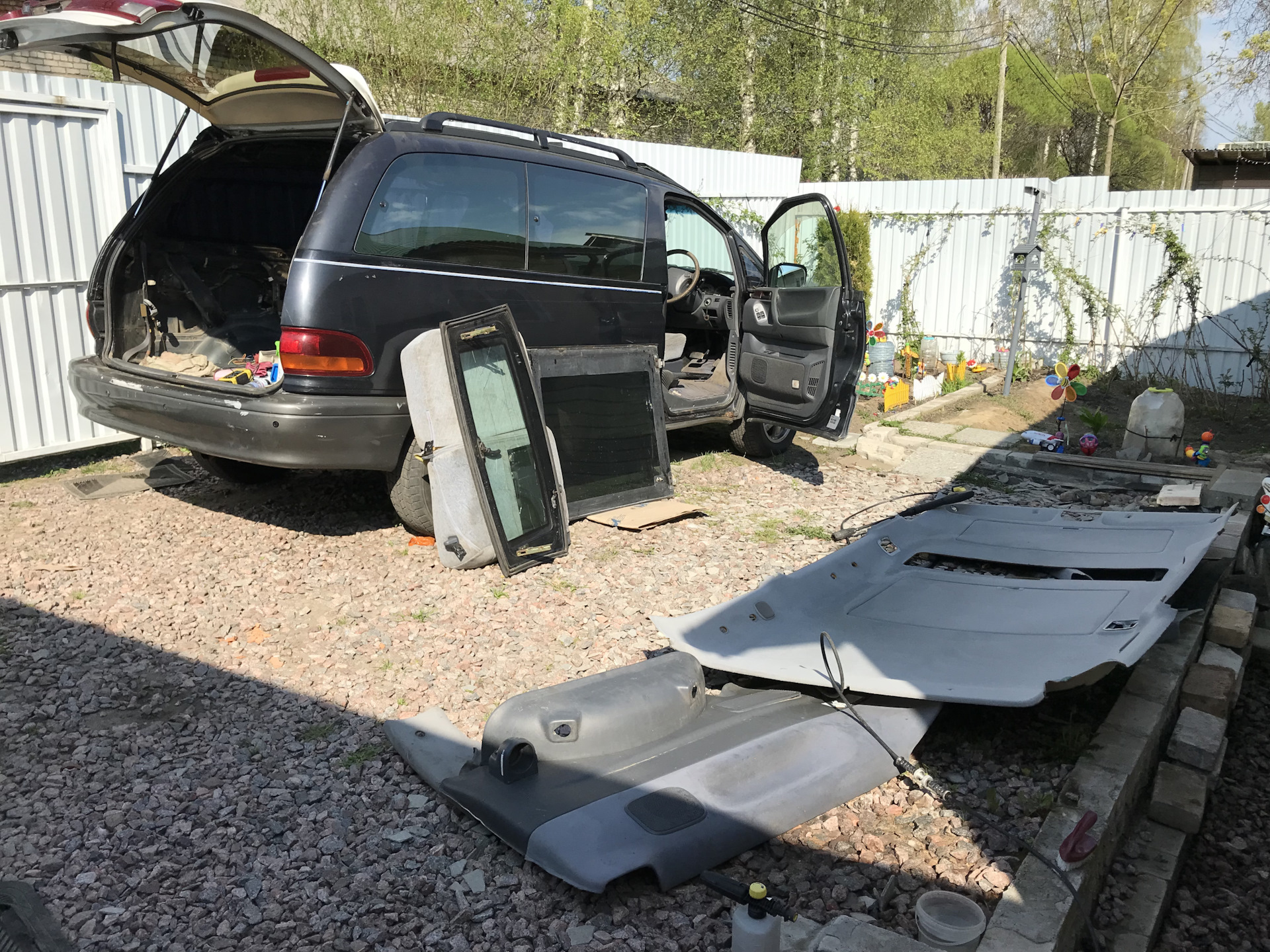 Ремонт #6 (отмывка салона, замена люков) — Toyota Estima (I), 2,4 л ...