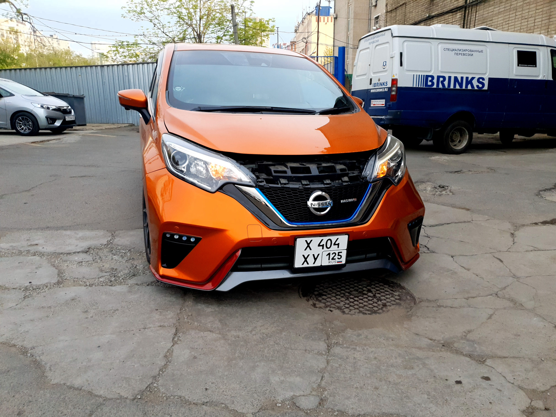 Nissan note e power. Nissan Note e Power 2017. Nissan Note e-Power 2018. Nissan Note e-Power Nismo.