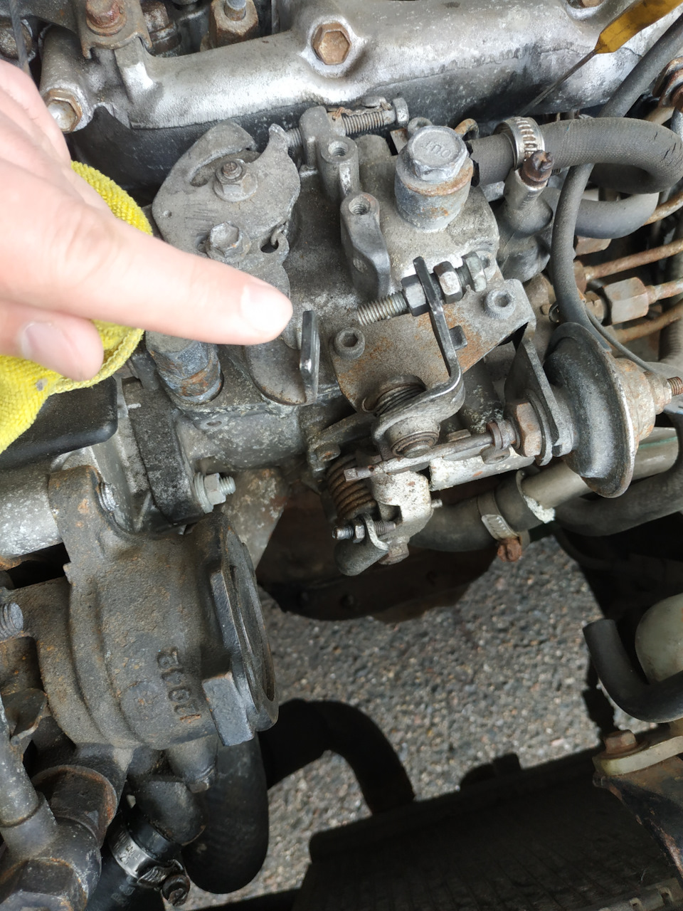 Гайки крутить — дело интеллектуальное! — Toyota Corolla (100), 2 л ...