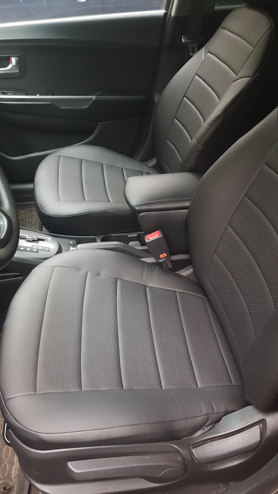 Чехлы салона. — KIA Rio (3G), 1,6 л, 2012 года | стайлинг | DRIVE2