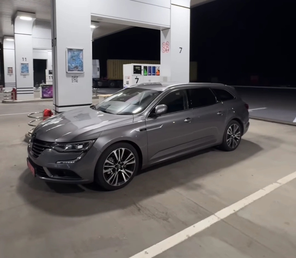 Даю 50 USD. Тому кто сделает так чтобы музыка и свет не выключались. —  Renault Talisman, 1,6 л, 2016 года | другое | DRIVE2