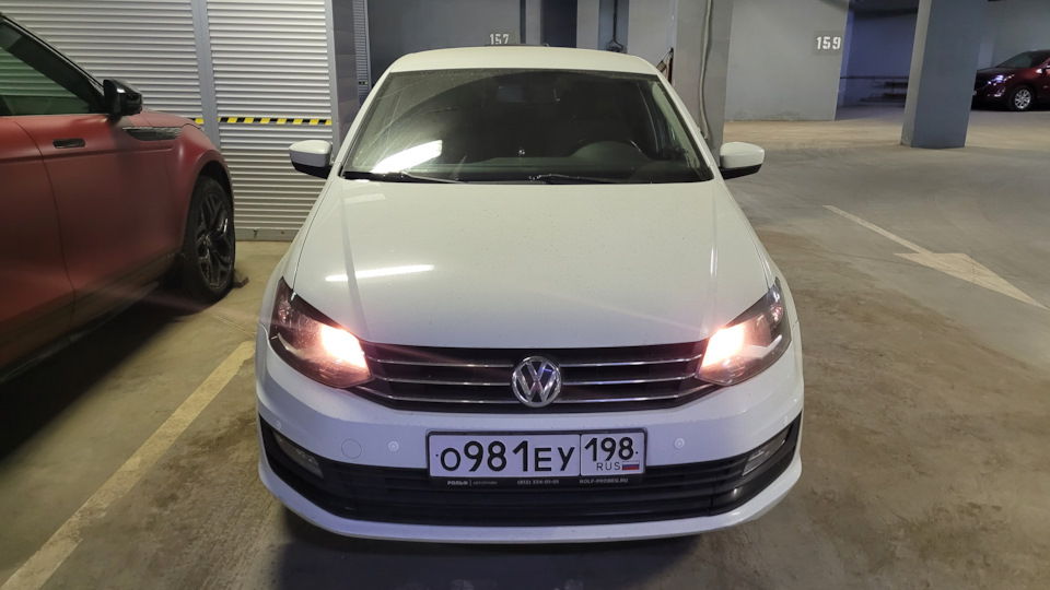 Volkswagen Polo Sedan 1.6 бензиновый 2017 | Белоснежка на DRIVE2