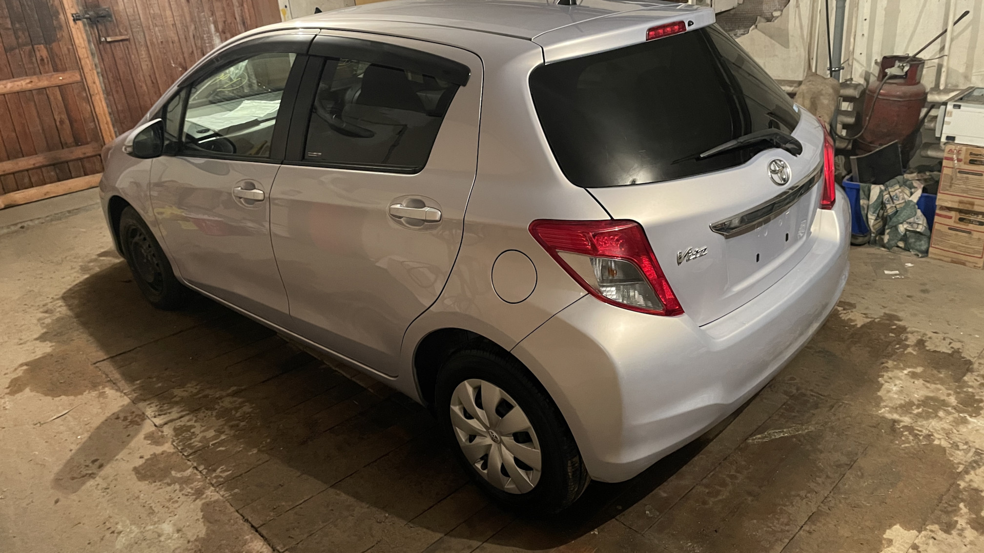 Toyota Vitz 1 3