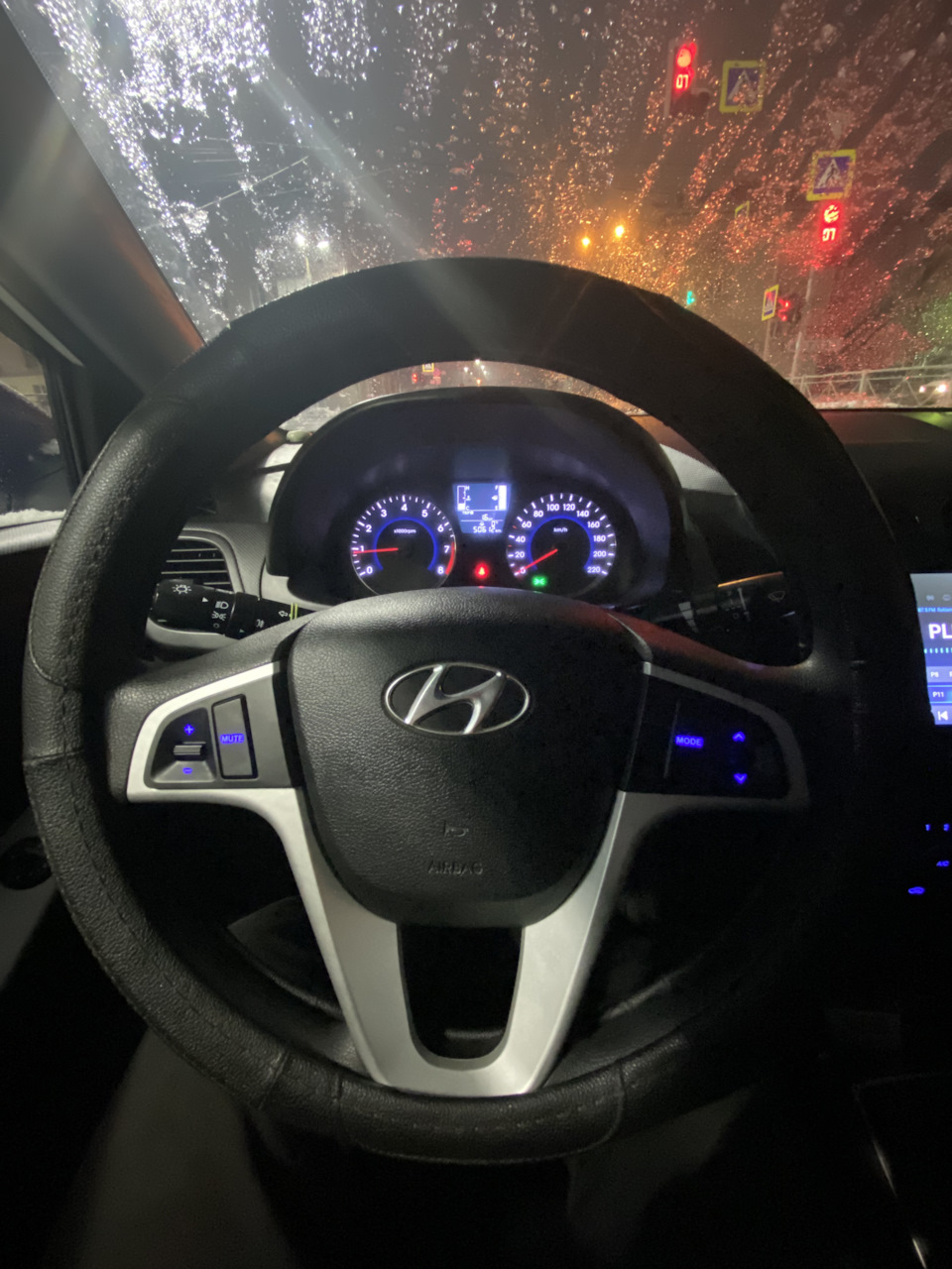 Замена кнопок — Hyundai Solaris (1G), 1,6 л, 2014 года | автозвук | DRIVE2