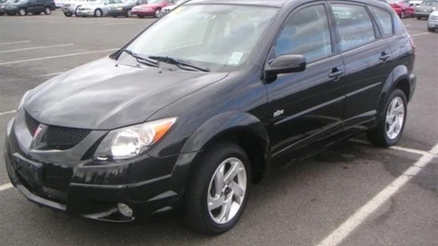 Pontiac Vibe Член семьи