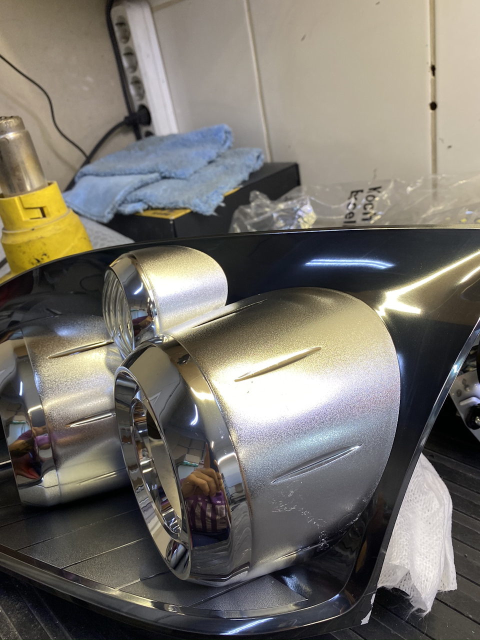 Устранение запотевания фар и замена линз на Toyota Avensis — FaraOn на ...