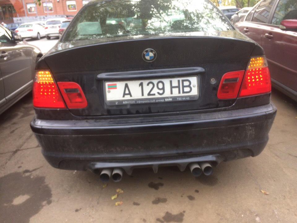 Фонари е46. Задние диодные фонари е46 седан. Задние диодные фонари БМВ е46. Диодные задние фонари е46 купе. BMW e46 задние диодные фонари.