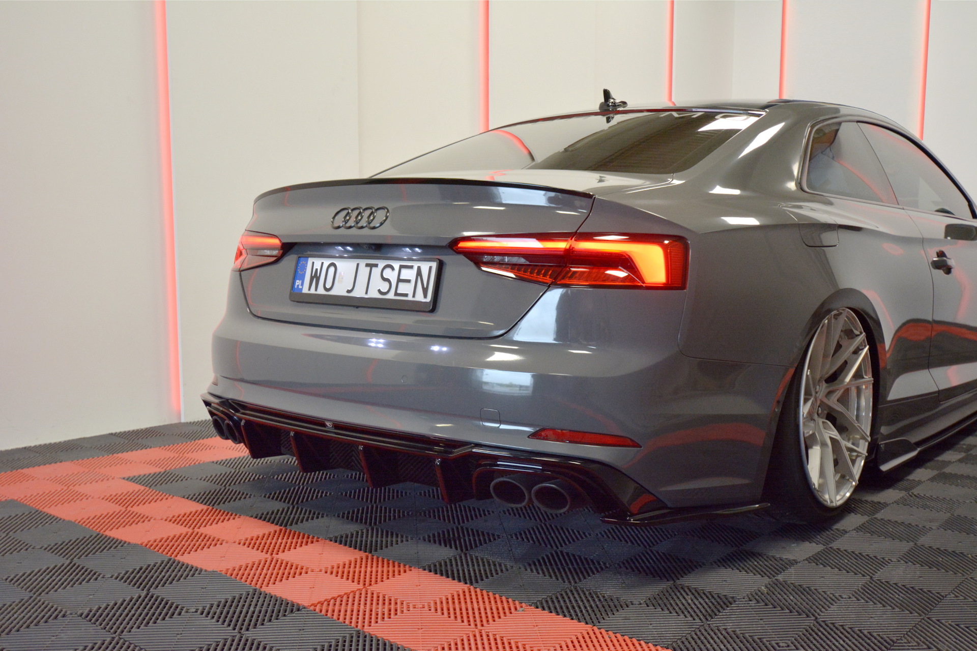 Спойлер Audi a5 b9 Sportback