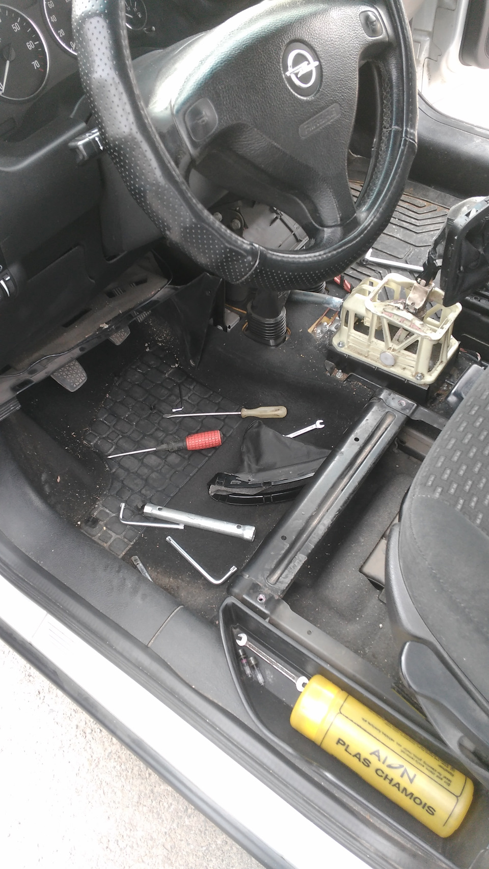 Устранение люфта кулисы МКПП F17 — Opel Zafira A, 1,8 л, 2003 года ...