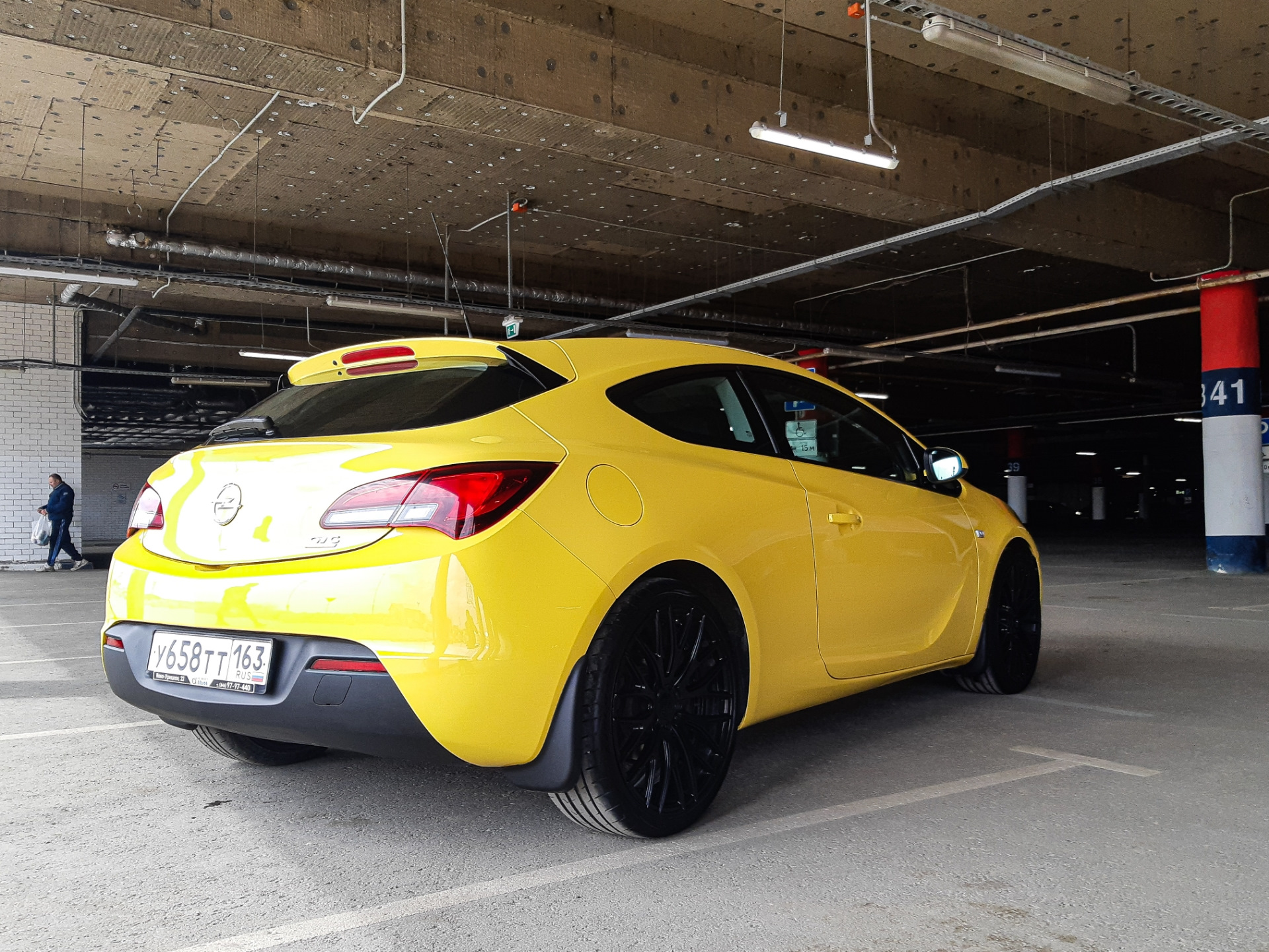 Спорткар нобл происхождение. Gtc 12. Noble m12 2000г. Noble m12 gto – купе. Gtc 12.