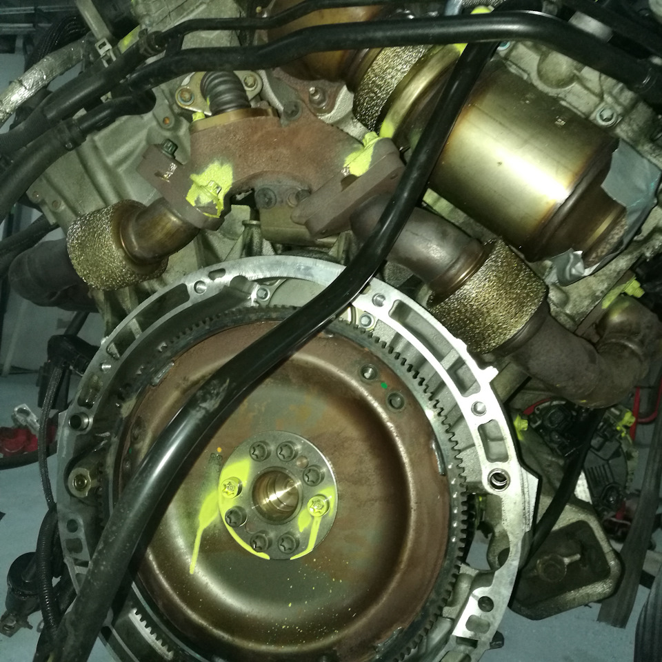 Сзади, почти как новый — Jeep Grand Cherokee (WK). Запчасти на фото: 1212101