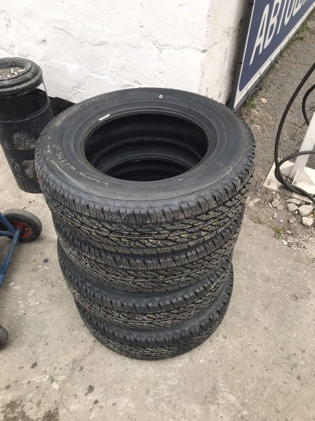 Новая резина R15 205/70 AT — KIA Pregio, 2,7 л, 2000 года | шины | DRIVE2