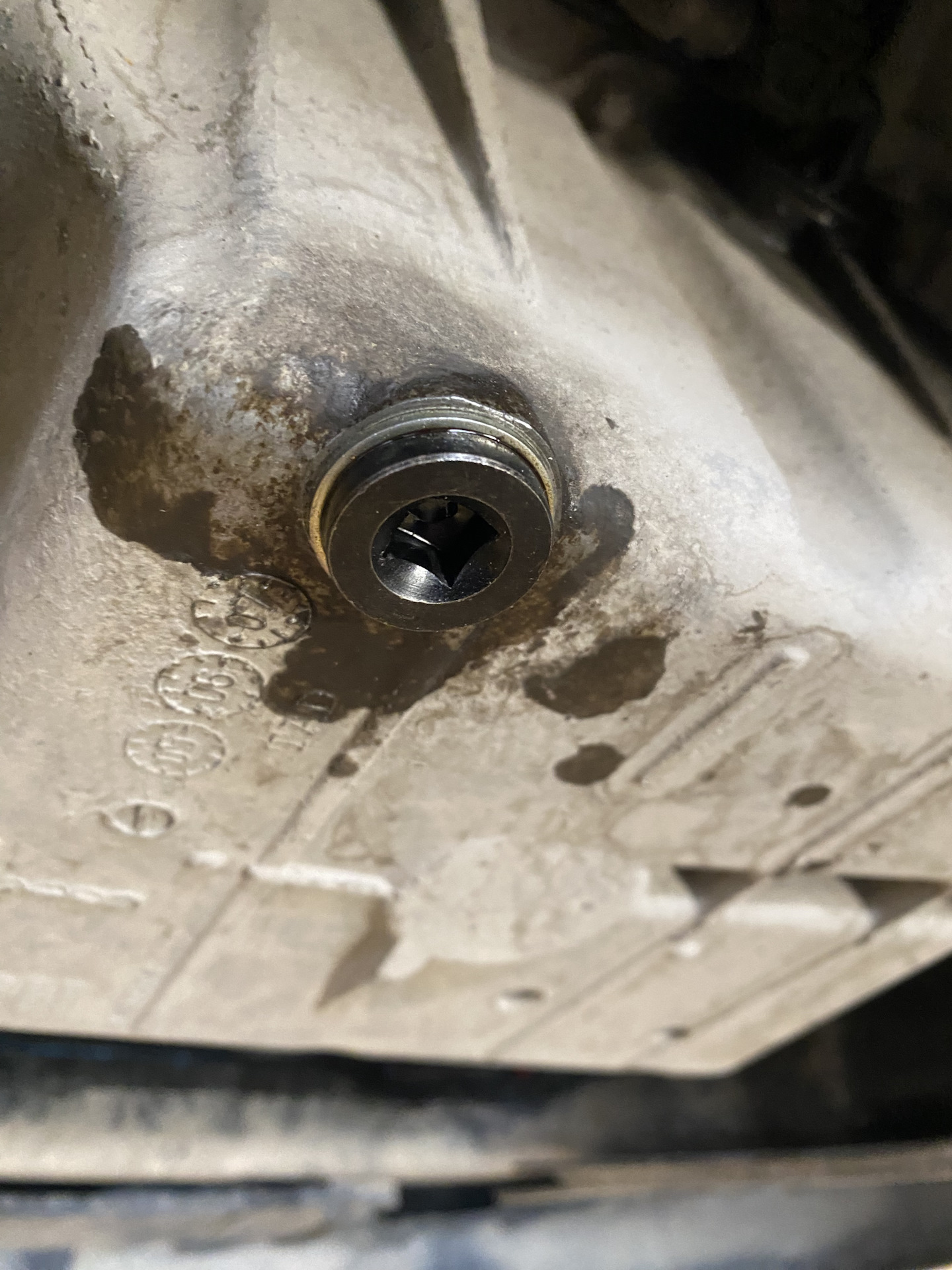 Motul и замер давления. — Opel Astra H GTC, 1,8 л, 2007 года ...