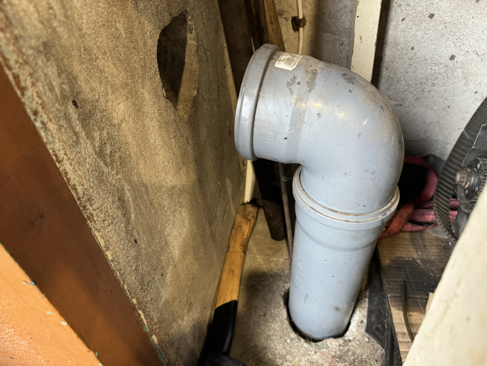 Как же правильно избавиться от сырости и плесени в подвале гаража? Как ...