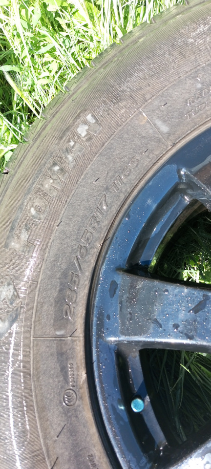 Шины зимние нешипованные 285/65 R17, литые диски Mersedes-benz 8Jx17 ...