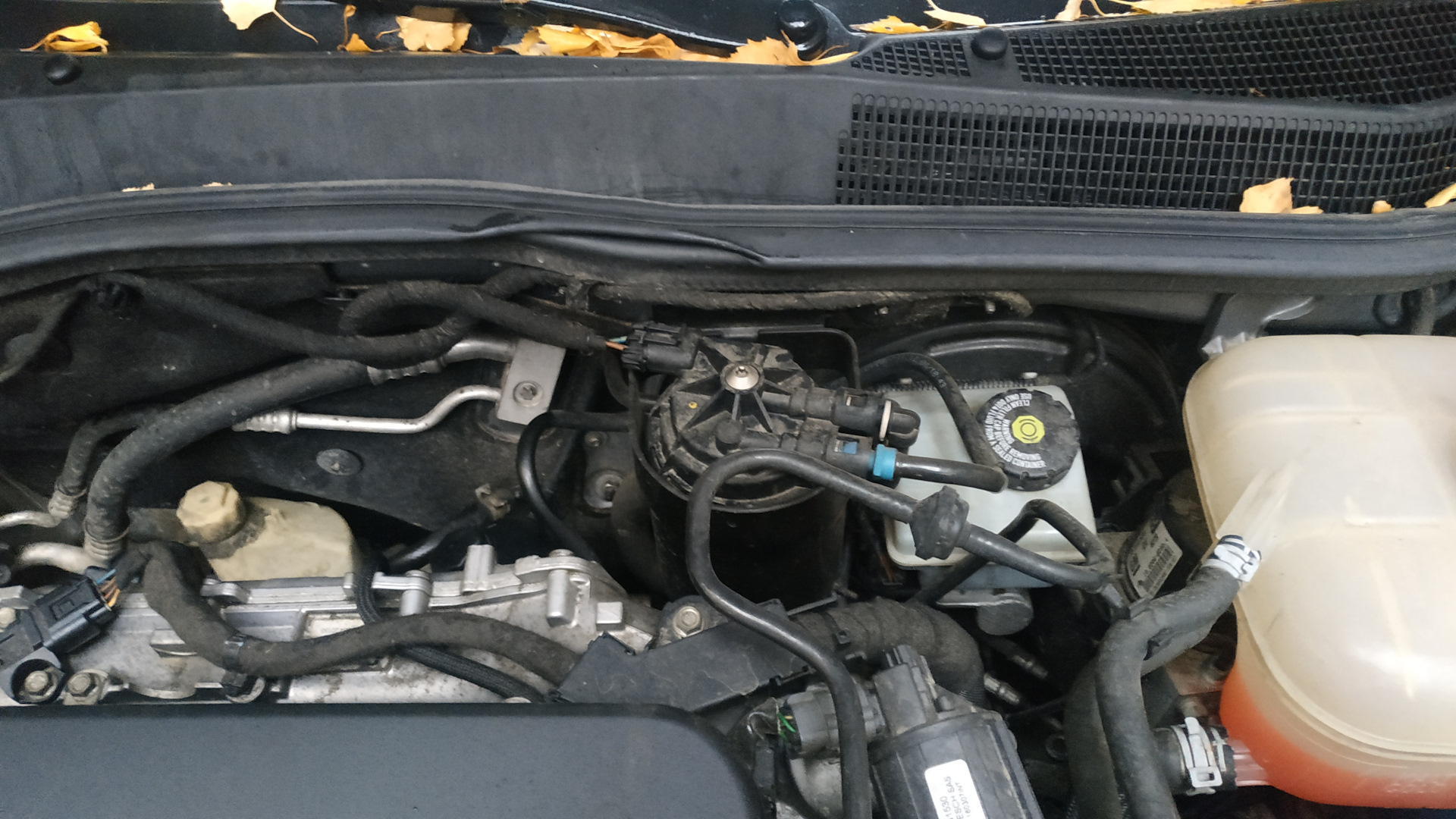 Топливный фильтр. Замена в 5 мин. — Opel Astra H, 1,7 л, 2009 года ...