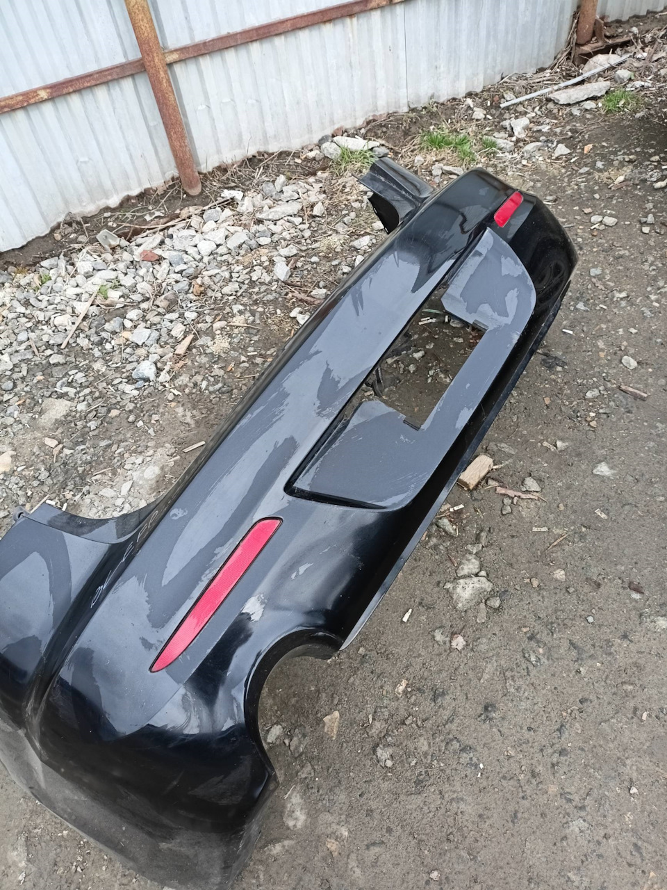 Замена заднего бампера и его правых креплений — Mazda 3 (2G) BL, 1,6 л ...