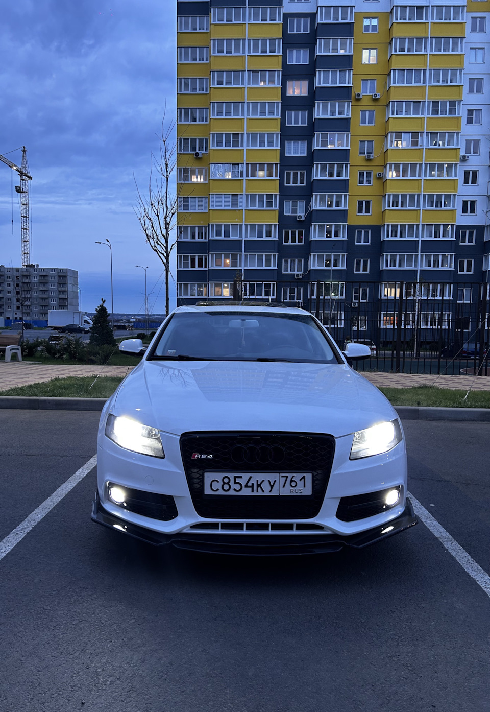 Решетка от rs — Audi A4 (B8), 2 л, 2009 года | стайлинг | DRIVE2