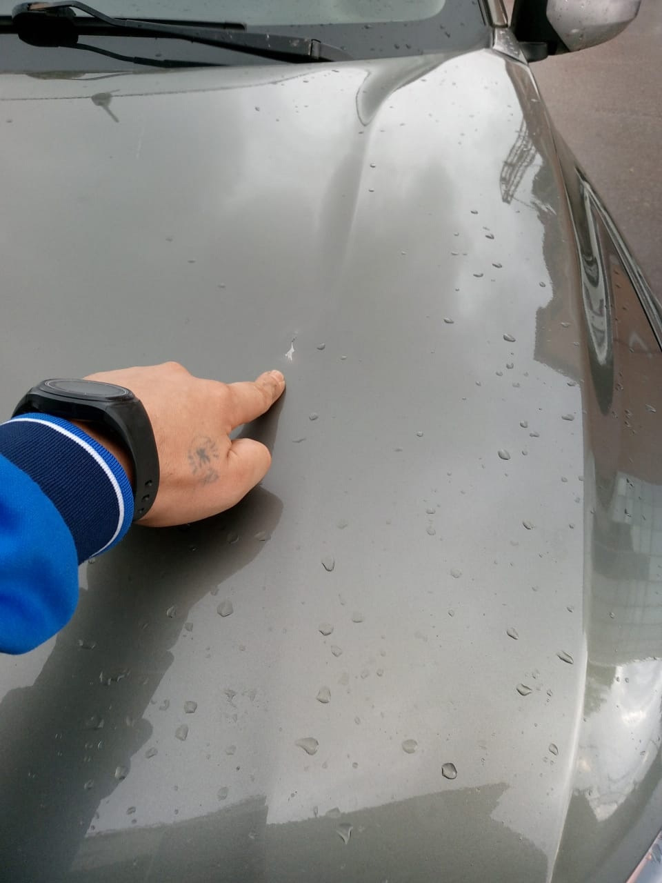 Пробоина после падения с упора — Mitsubishi L200 (5G)