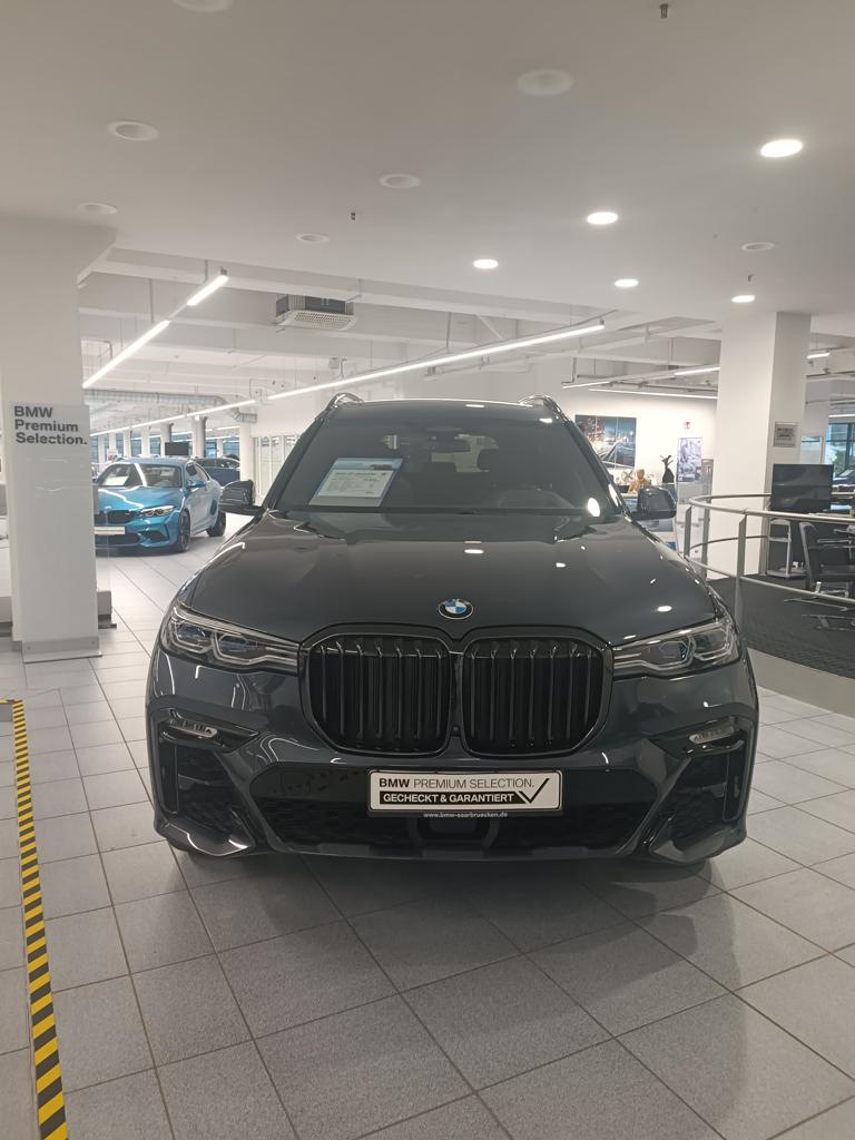 Фото в бортжурнале BMW X7 (G07)