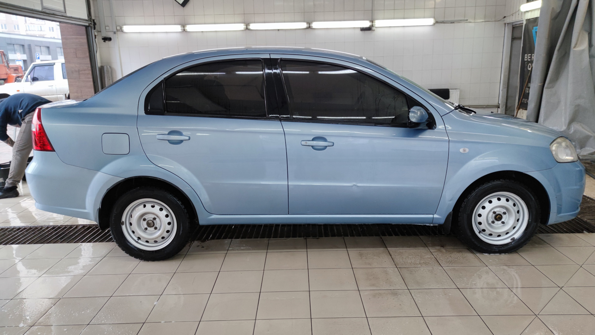 Chevrolet Aveo Sedan (1G) 1.6 бензиновый 2008 | Шанхайка на автомате 天堂 на  DRIVE2