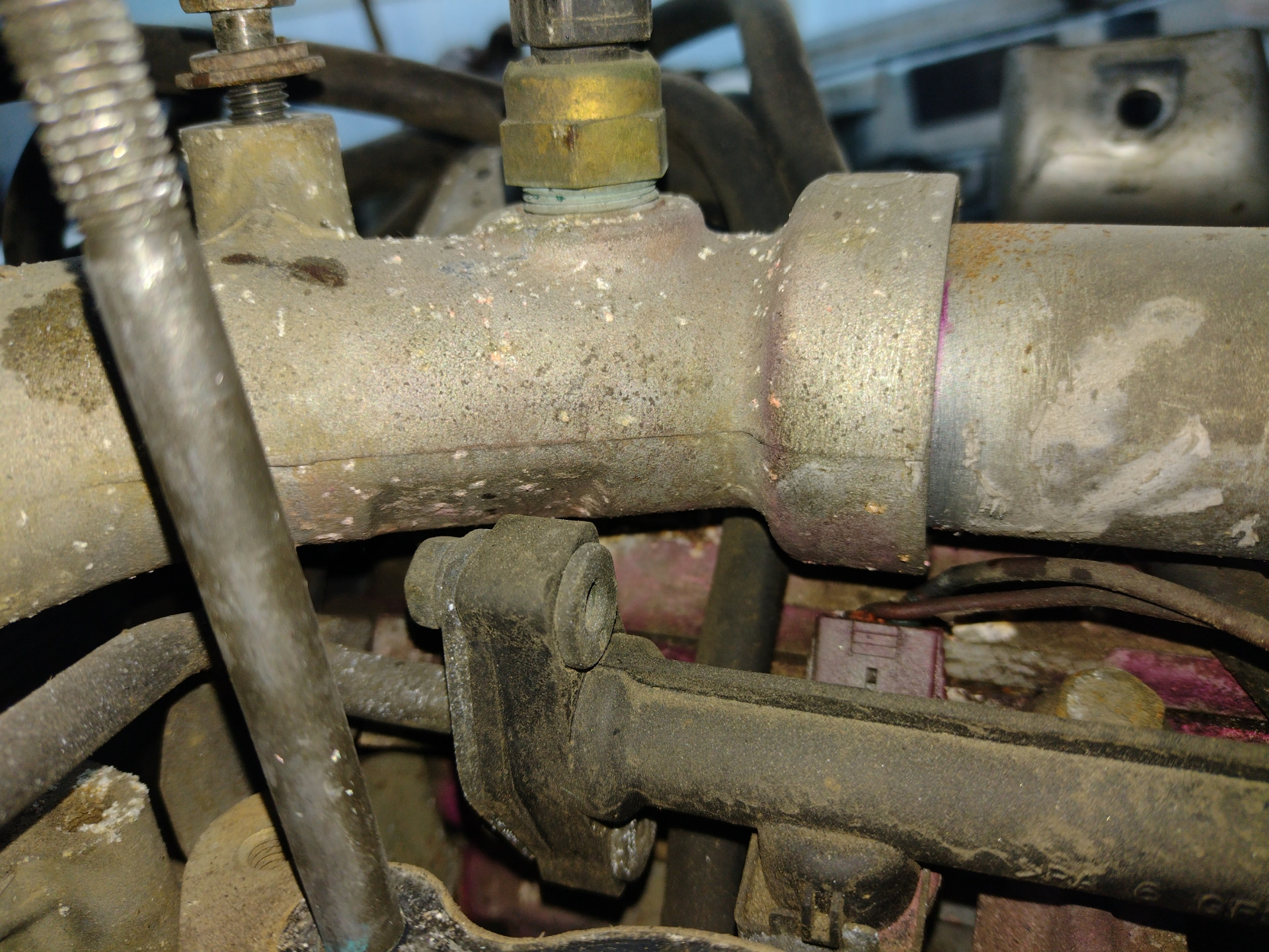 Антифриз в цилиндре клинит стартер — KIA Sorento (1G), 3,5 л, 2004 года ...