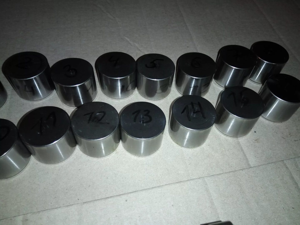 Как отличить впускные от выпускных? — Geely Emgrand EC7 FE-1, 1,5 л ...