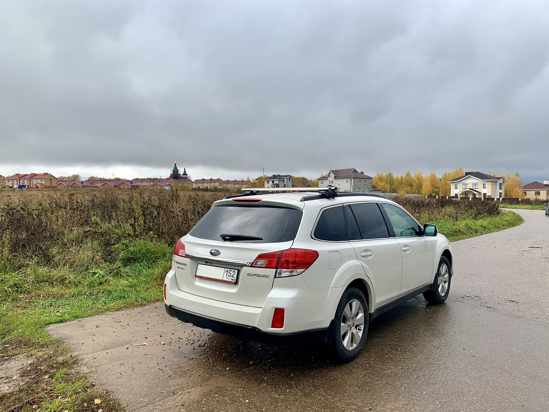 Дром субару. Субару Аутбек 4. Subaru Outback 4x4. Subaru Outback 2022 белый. Ford Subaru Outback белый.