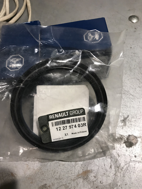 122797403R Сальник зад коленвала RENAULT | Запчасти на DRIVE2