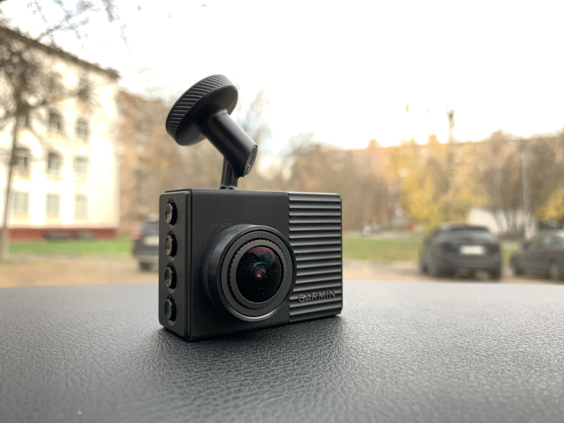 Подробное видео. Garmin Dashcam 66w. Garmin Dash cam 66w. Видеорегистратор Garmin Dashcam 66w, GPS. Видеорегистратор Dash cam 56.