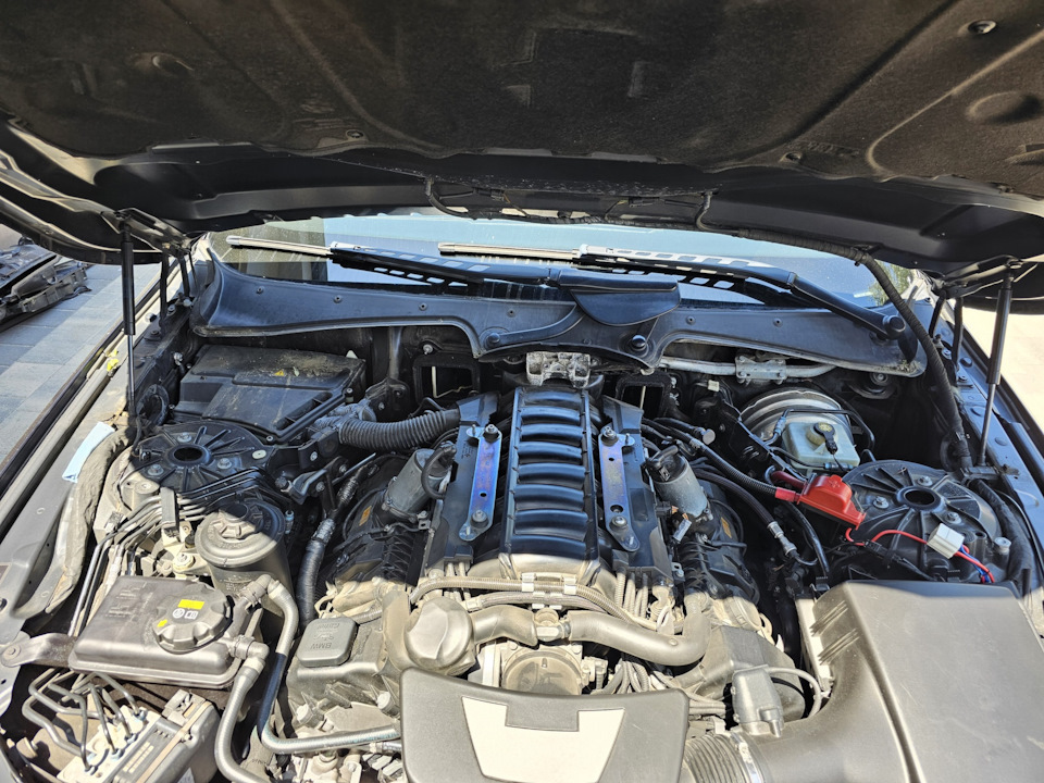 Фото в бортжурнале BMW 5 series (E60)