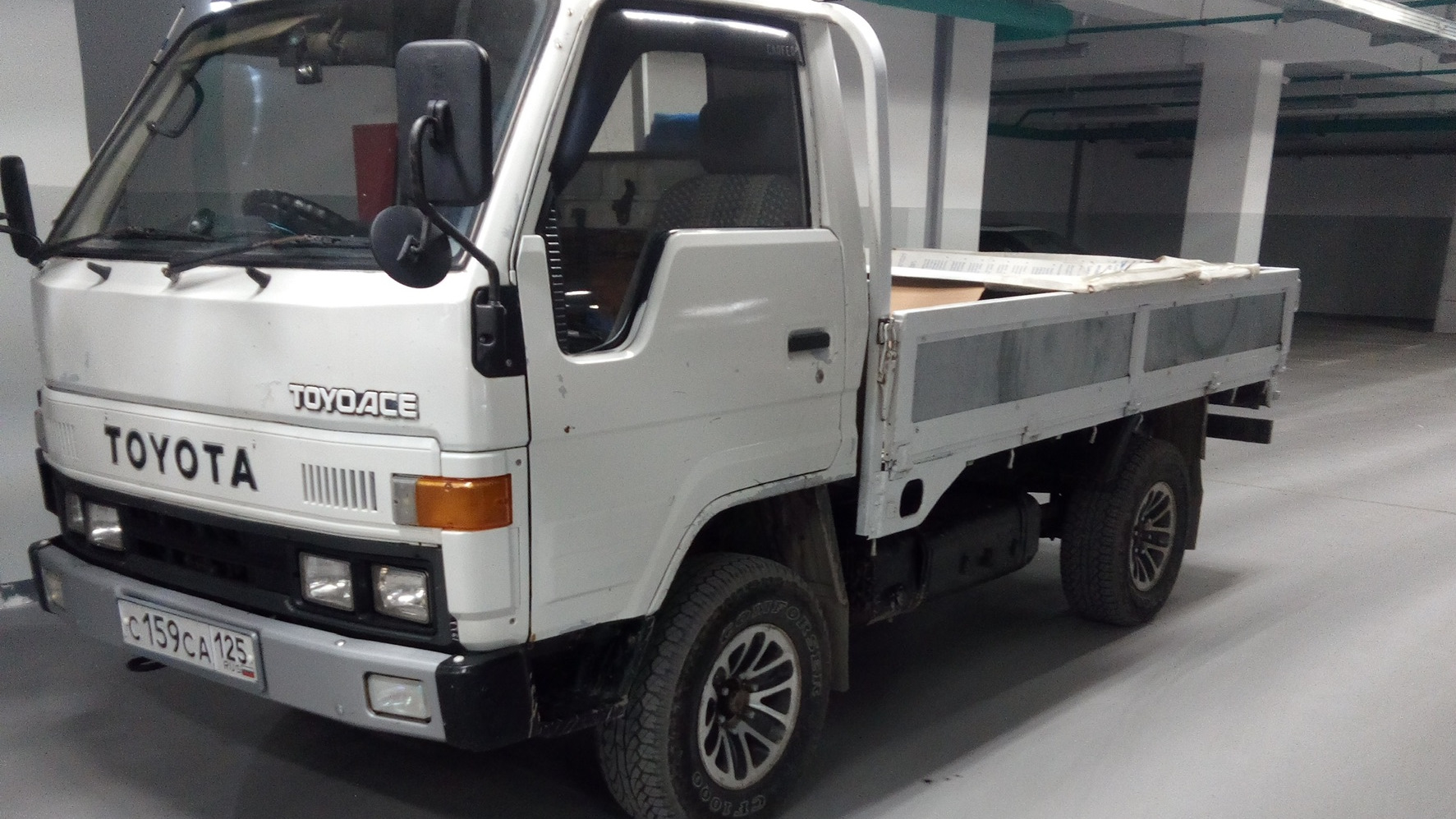 Toyota ToyoAce (5G) 2.8 дизельный 1989 | Работяга на DRIVE2