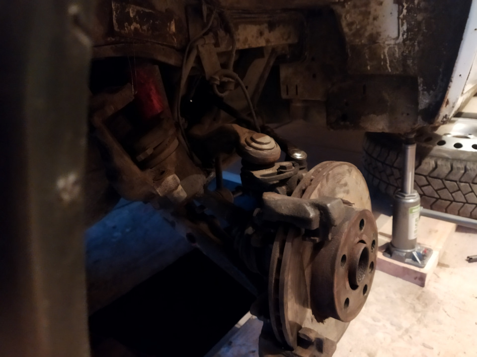 Ремонт подвески — Volkswagen Transporter T4, 2,5 л, 2000 года ...