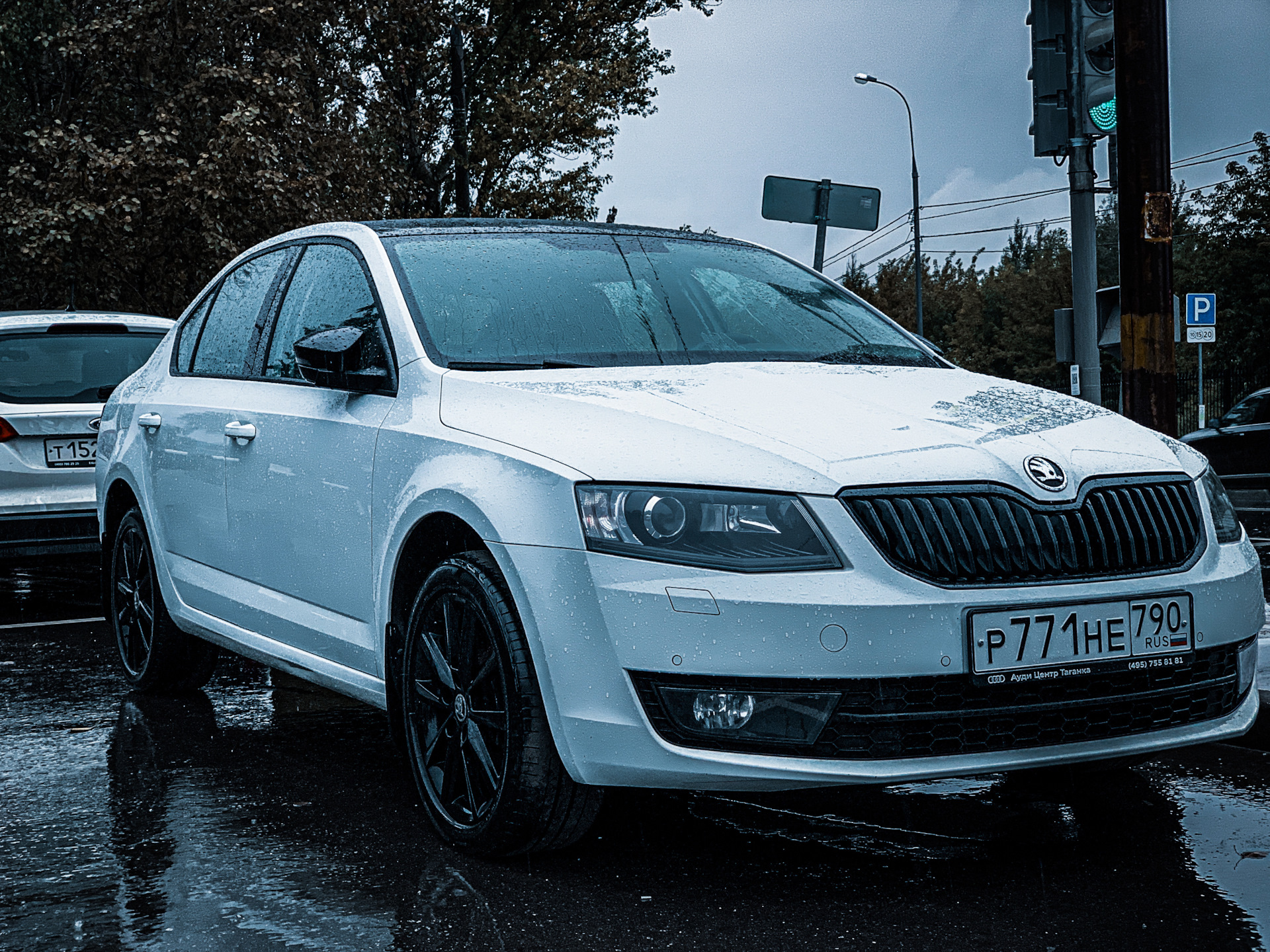 Купить шкода 2017 года. Skoda Octavia 1.8 2017. Skoda Octavia a8 1.6.