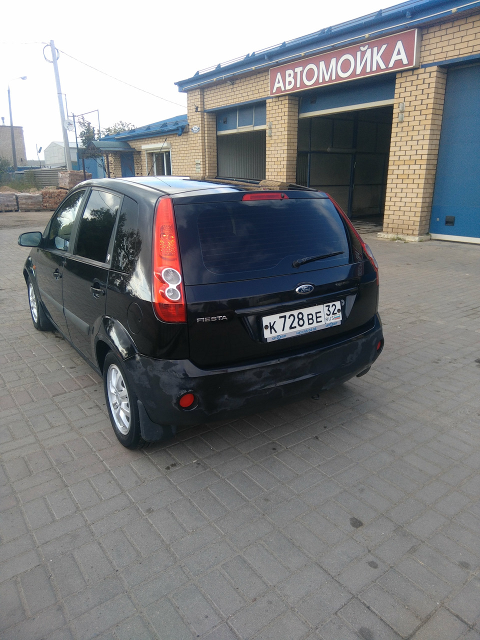 Фото в бортжурнале Ford Fiesta (Mk V)