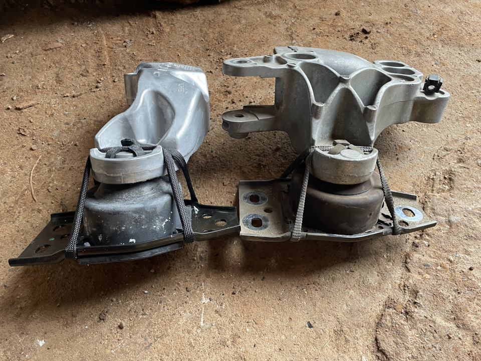 Сравнение опор — Renault Laguna III