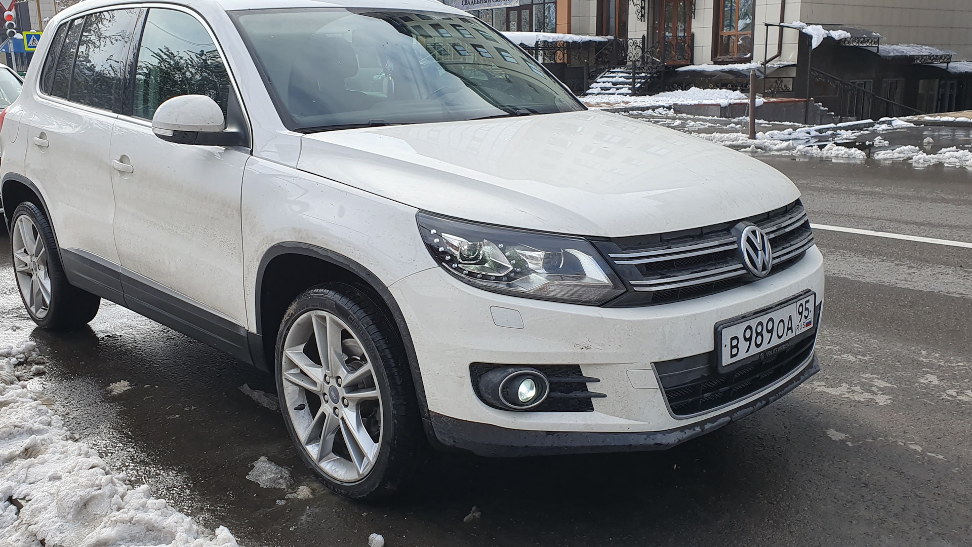 Volkswagen Tiguan (1G) 2.0 бензиновый 2012 | 2.0 tsi на DRIVE2