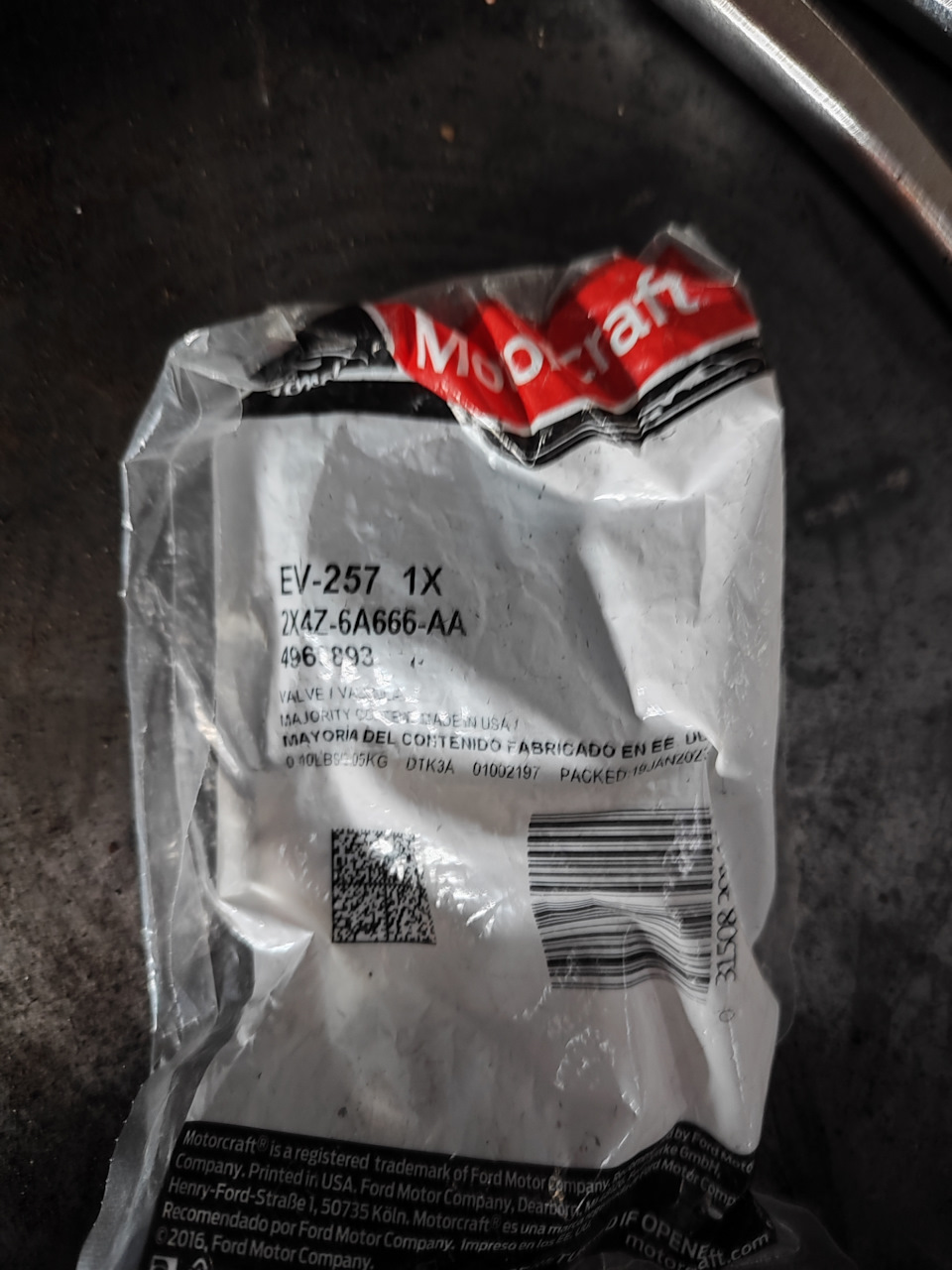 Фото в бортжурнале Ford Explorer (5G). Запчасти на фото: EV257