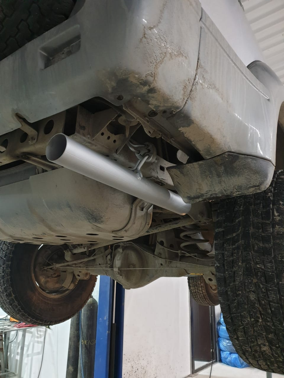 Вместо глушителя поставить трубу