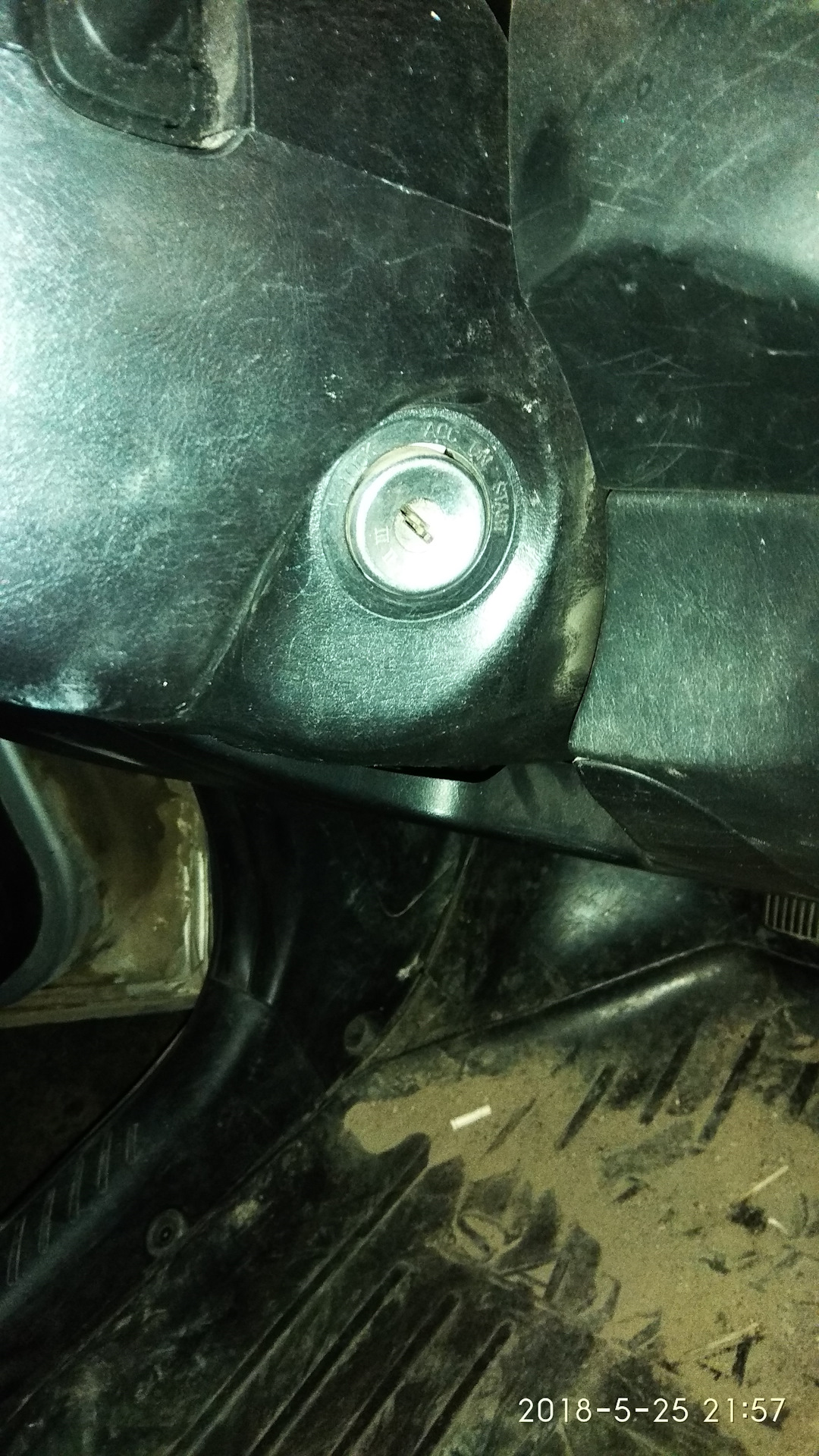 Завел машину и опа — Ford Escape (2G), 2,3 л, 2008 года | электроника ...