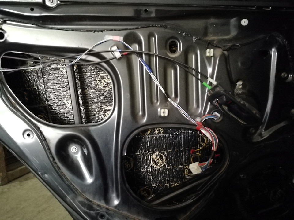 Воняет выхлоп — Lada Приора седан, 1,6 л, 2008 года | поломка | DRIVE2