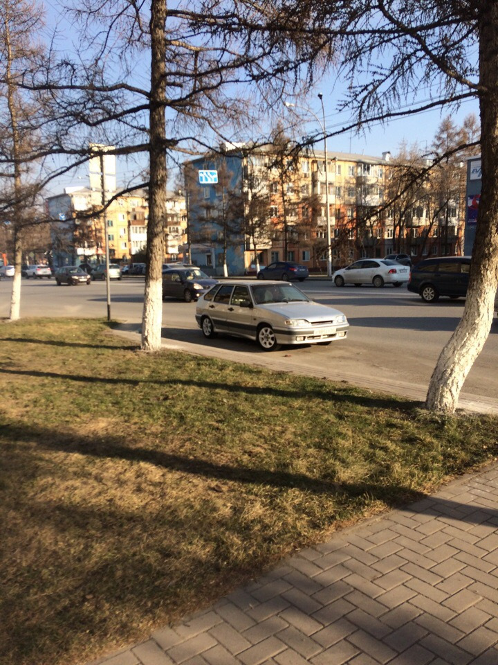 Пропадает электричество в машине на ходу. Смотреть фото Пропадает электричество в машине на ходу. Смотреть картинку Пропадает электричество в машине на ходу. Картинка про Пропадает электричество в машине на ходу. Фото Пропадает электричество в машине на ходу