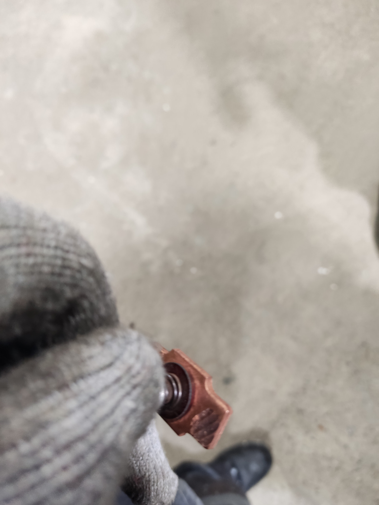 Щелкает стартер, но не крутит, решение проблемы — Mitsubishi Pajero (4G ...