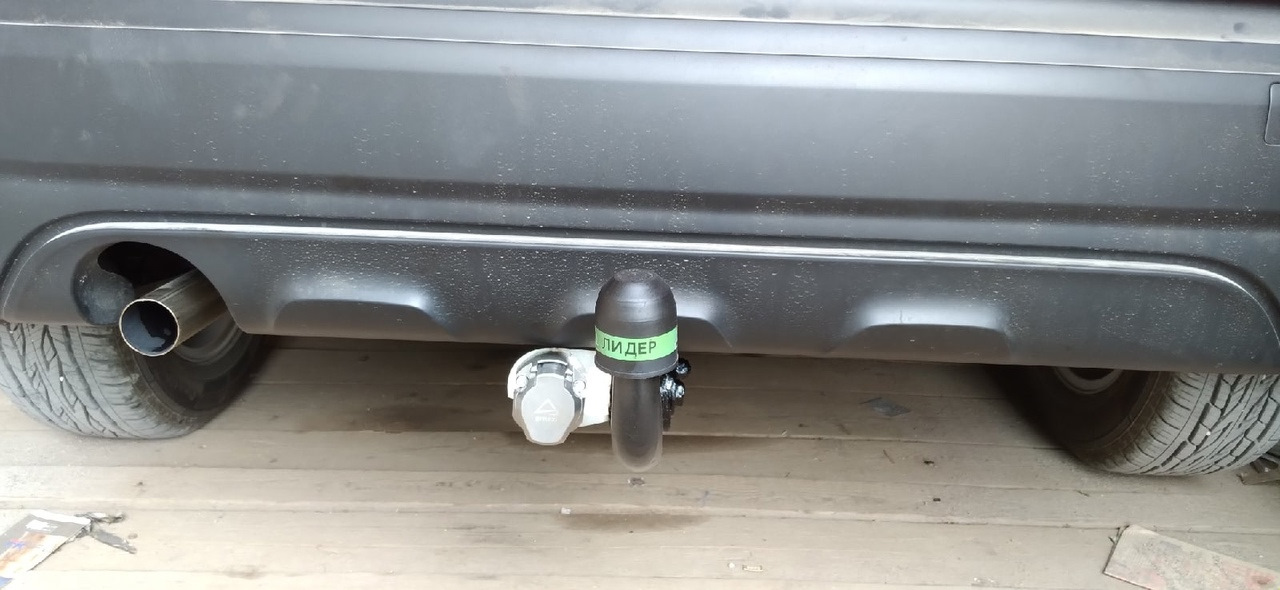 Установка фаркопа форд фокус 2 седан. Фаркоп трейлер рено дастер. Фаркоп hover h3. 8120 трейлер фаркоп. Фаркоп 9710 трейлер.