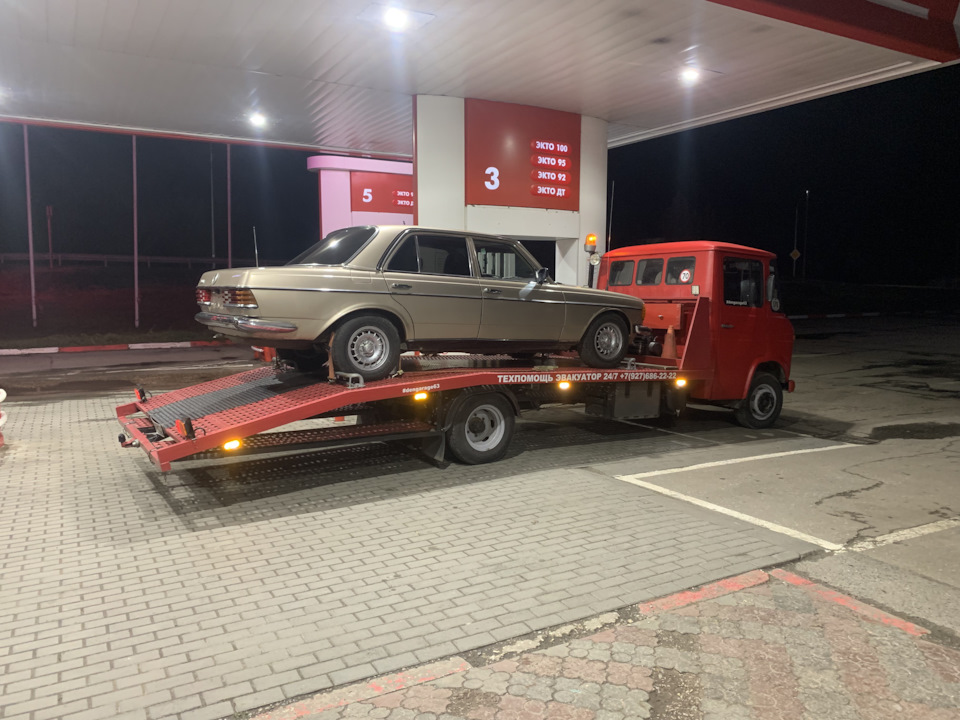 Шприцовка шкворней — Mercedes-Benz T2 (1G), 4 л, 1978 года | плановое ...